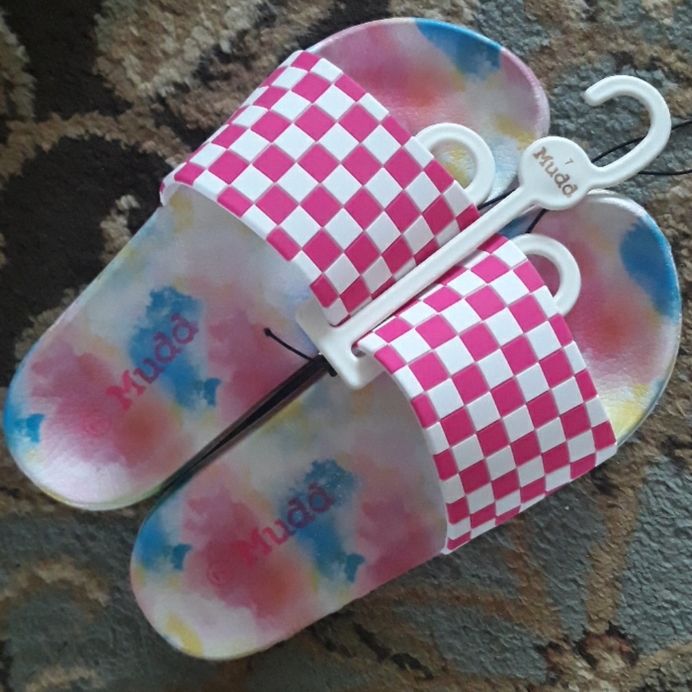 3x*Host Pick*Mudd adorable slide sandals